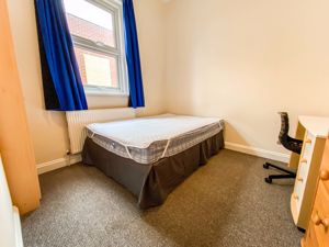 Photo 23- click for photo gallery